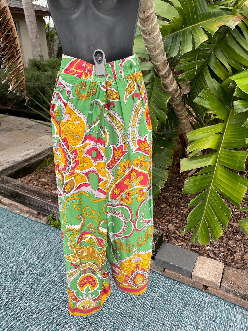 retro fabric wide leg pant by hoaute hippie - Picture 4 of 7